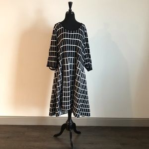 *Bundle Sale* Plus Size Black and White Knit Dress